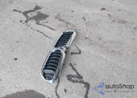 2023 BMW 530E xDrive из США, поврежденный, VIN WBA33AG09PCN96540